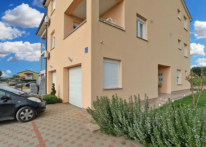 Anto 1772 Apartment Pula